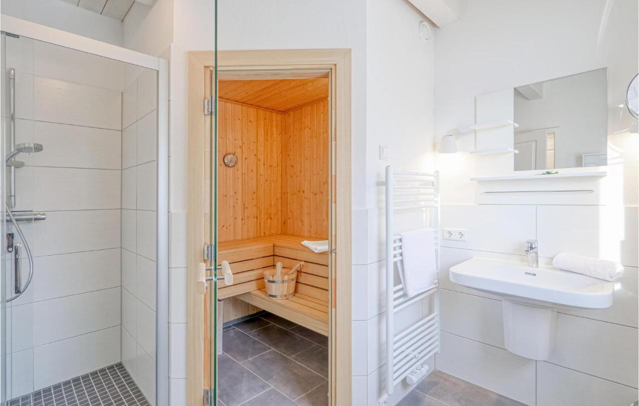 Stunning Home In Krems Ii-Warderbrueck With Sauna Gols エクステリア 写真
